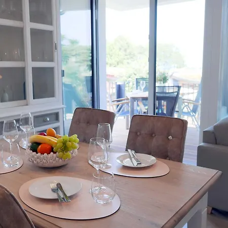 Ensemble 28 Anke Baabe