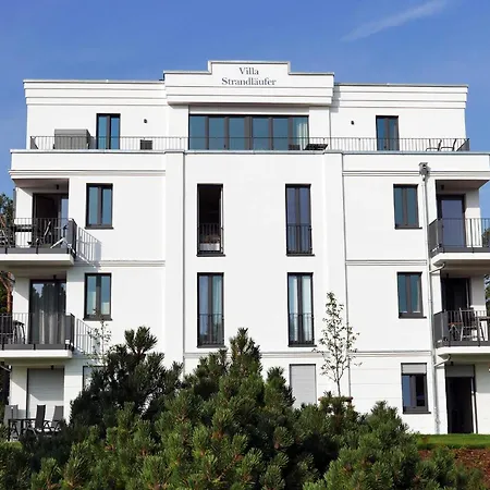 Ensemble 28 Anke * Baabe